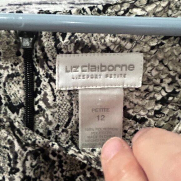 Ladies Liz Claiborne sleeveless dress Size 12 petite - Picture 3 of 3